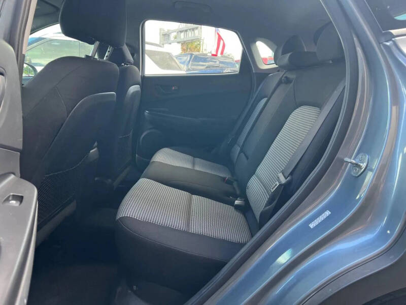 2020 Hyundai Kona SEL