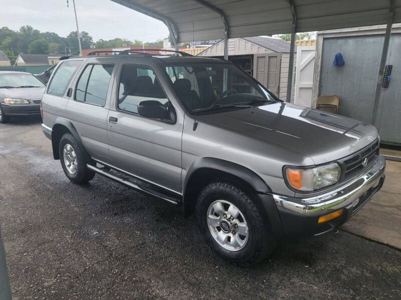 1999 nissan pathfinder xe