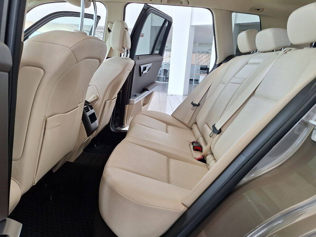 2013 Mercedes-Benz GLK for sale at Auto Haus Imports in Grand Prairie, TX