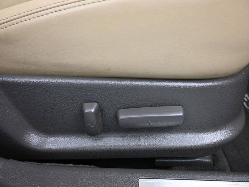 2011 Hyundai Genesis 4.6L V8