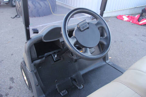 2020 E-Z-GO RXV ELiTE