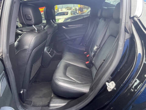 2018 Maserati Ghibli