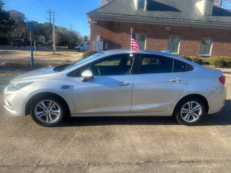 2018 Chevrolet Cruze LT Auto