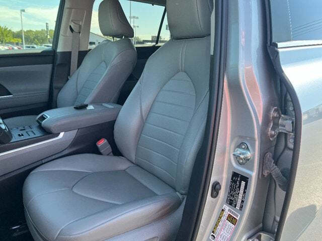 2023 Toyota Highlander 39