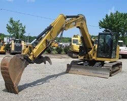 2020 DEERE 450 LGP