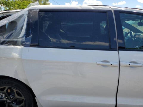 2024 Chrysler Pacifica Plug-In Hybrid