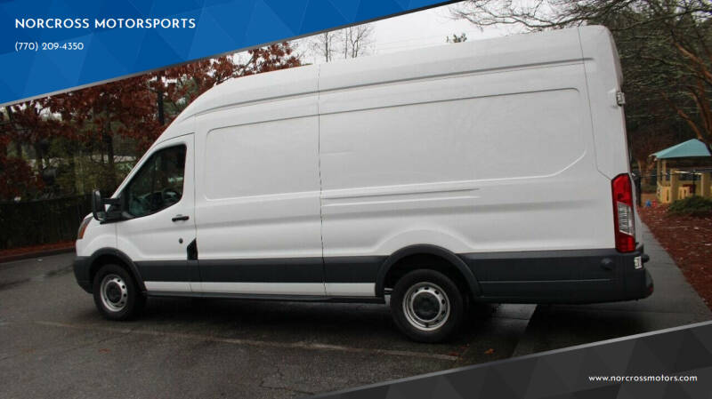 2015 Ford Transit Base's photo