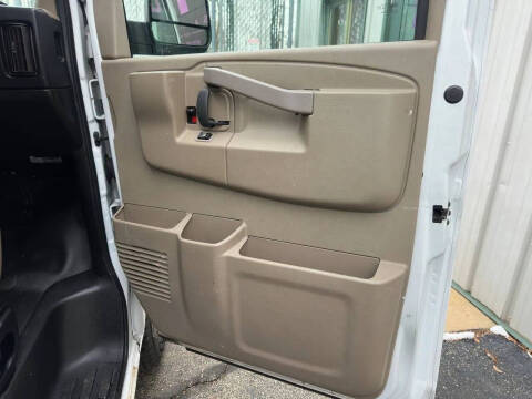 2018 Chevrolet Express 2500