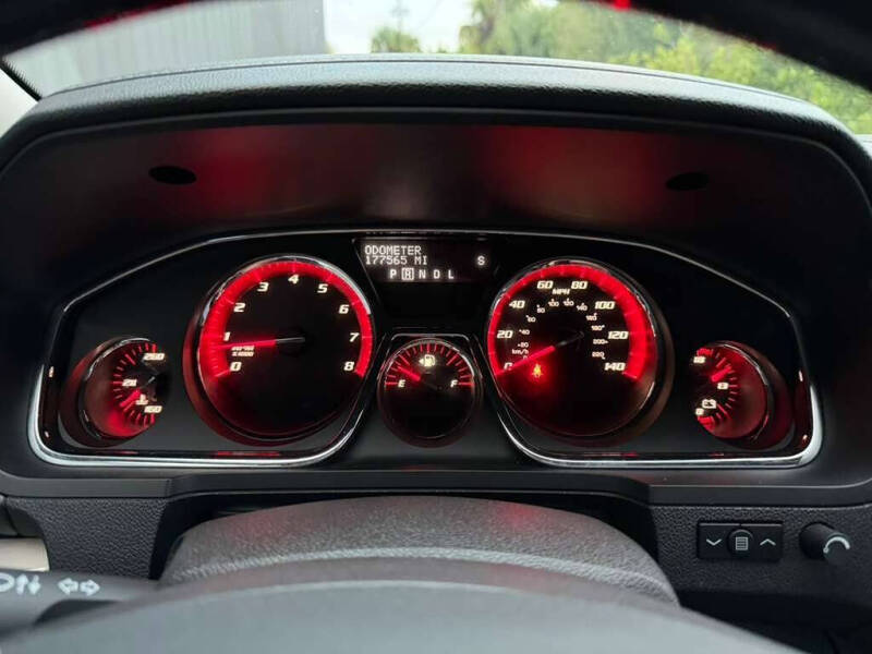 2016 GMC Acadia Denali