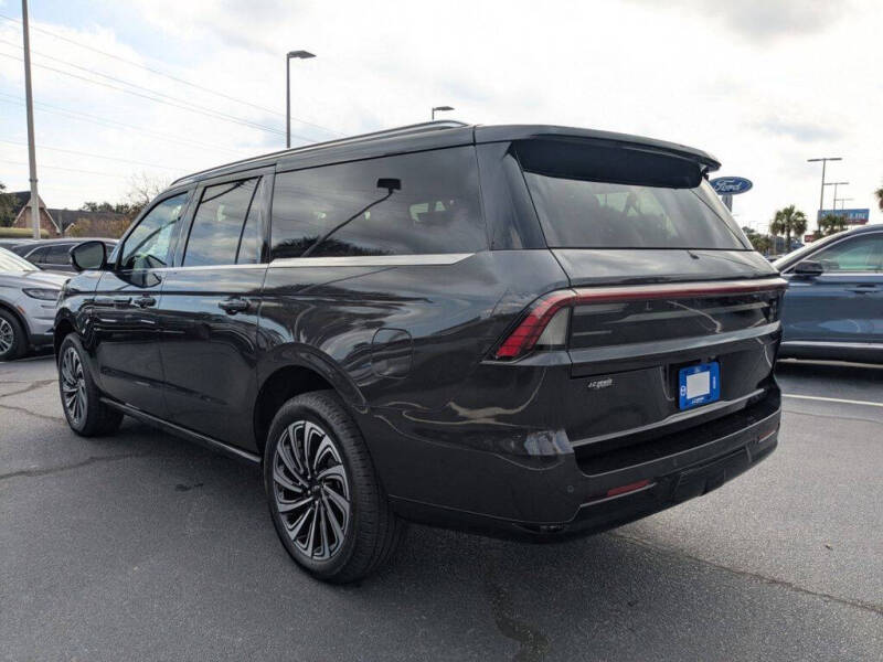 2025 Lincoln Navigator L Black Label