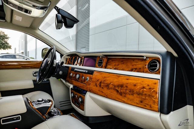 2014 Rolls-Royce Phantom