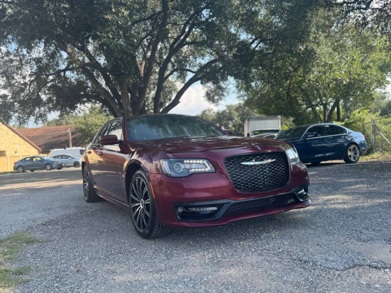 2018 Chrysler 300 S