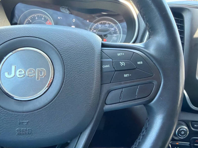 2020 Jeep Cherokee Trailhawk