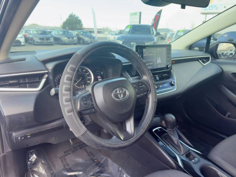 2022 Toyota Corolla LE