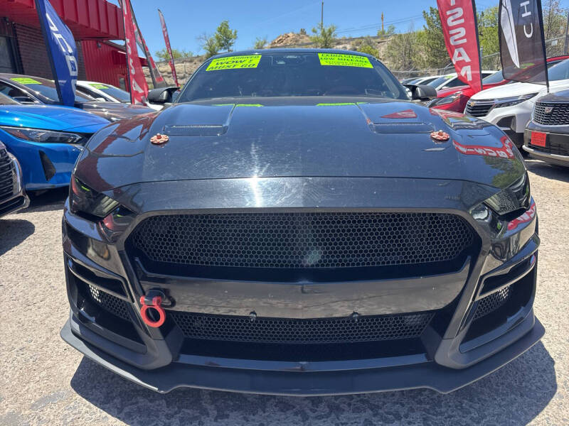 2022 Ford Mustang EcoBoost Premium