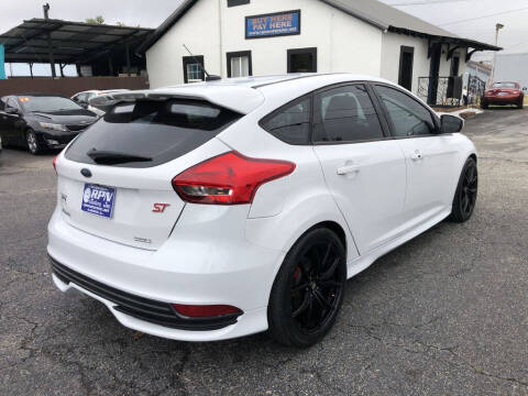2018 Ford Focus ST