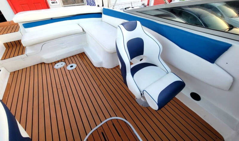 2002 Four Winns Horizon 260