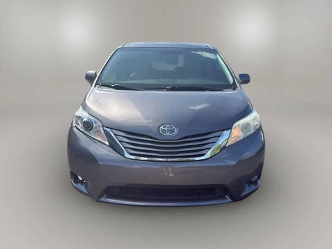 2015 Toyota Sienna