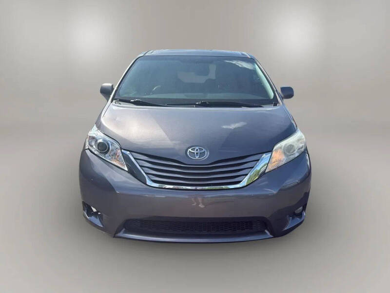 2015 Toyota Sienna
