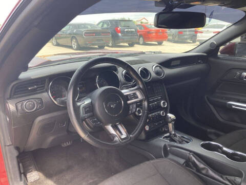 2015 Ford Mustang V6