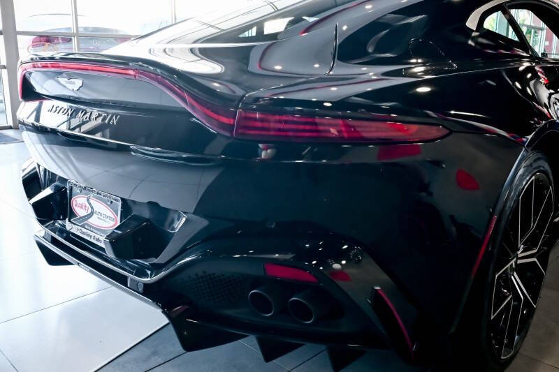 2022 Aston Martin Vantage