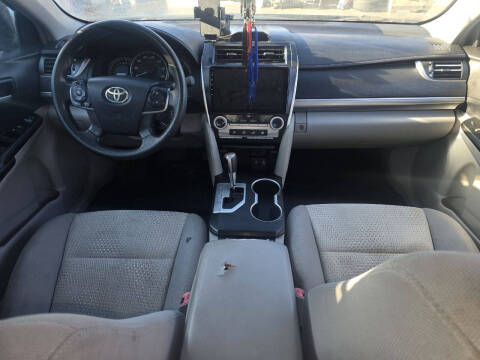 2012 Toyota Camry LE