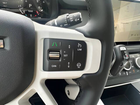 2025 Land Rover Defender 90 P400 X-Dynamic SE