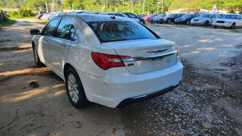 2013 Chrysler 200 Limited