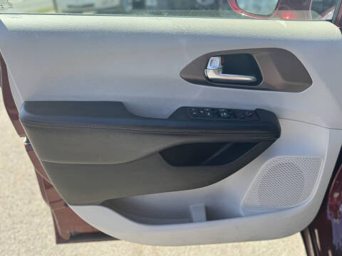 2019 Chrysler Pacifica Touring L