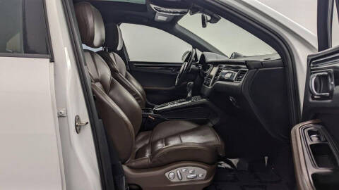 2015 Porsche Macan S