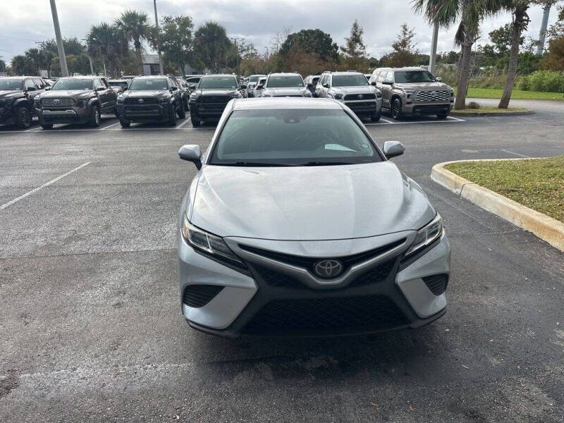 2018 Toyota Camry SE