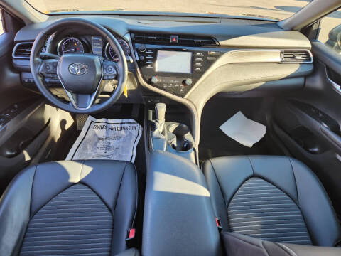 2019 Toyota Camry SE