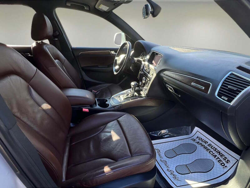 2017 Audi Q5 2.0T quattro Premium