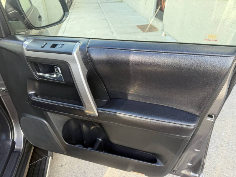 2017 Toyota 4Runner SR5 Premium