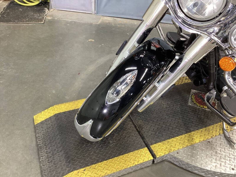 2021 Indian Motorcycle® Springfield® Thunder Blac