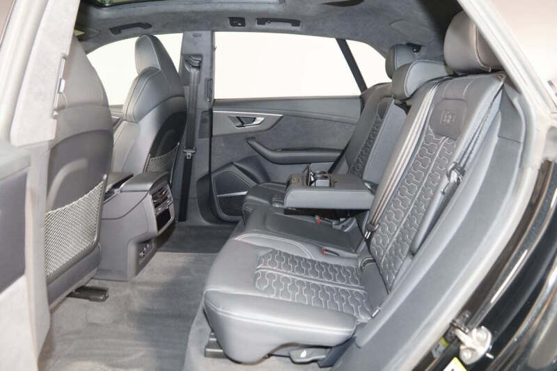 2023 Audi RS Q8 4.0T quattro