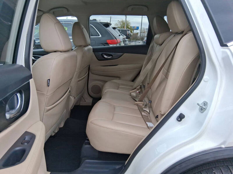 2016 Nissan Rogue SL