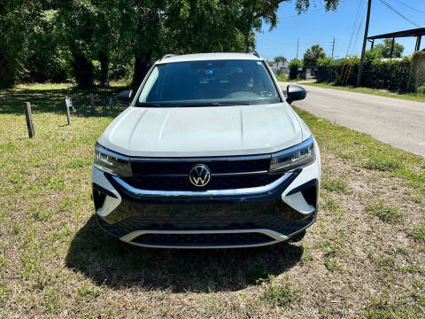 2022 Volkswagen Taos for sale at Santana Auto in Altamonte Springs FL