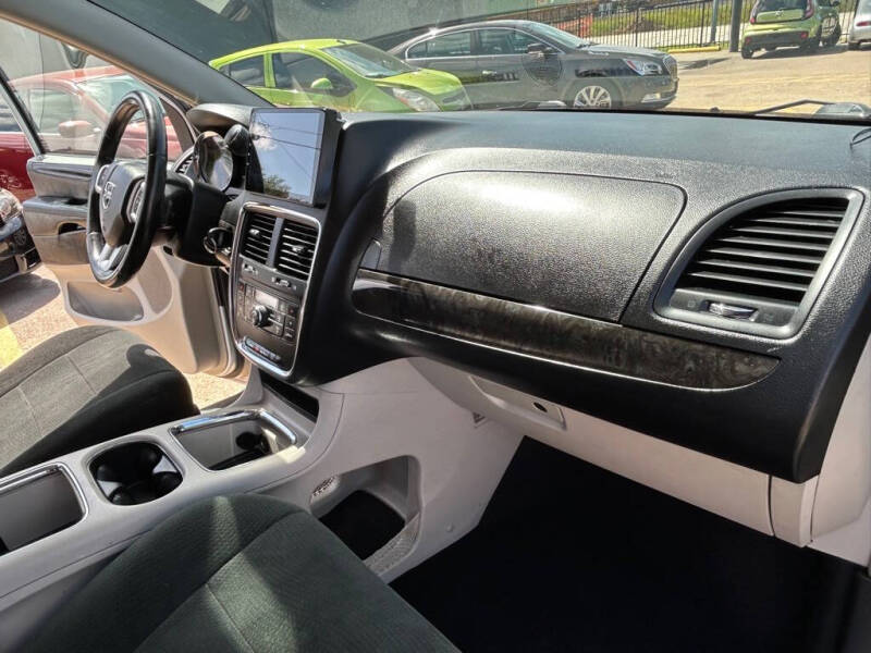 2012 Dodge Grand Caravan Crew