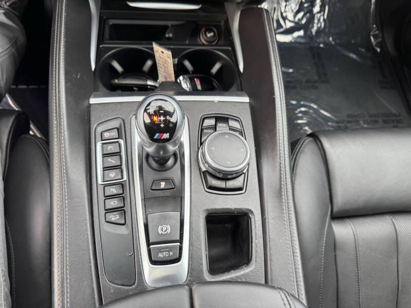 2016 BMW X6 M