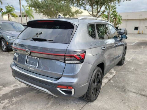 2025 Volkswagen Taos SE