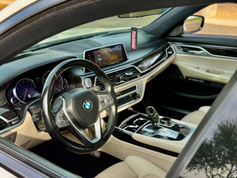 2017 BMW 7 Series 740i