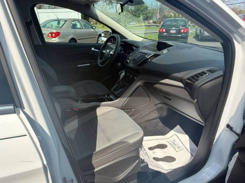 2015 Ford Escape SE