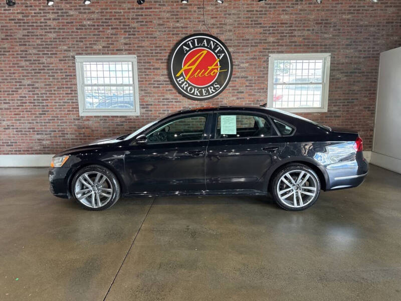 2018 Volkswagen Passat 2.0T R-Line