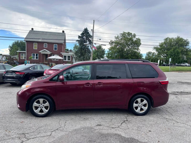 2015 Toyota Sienna