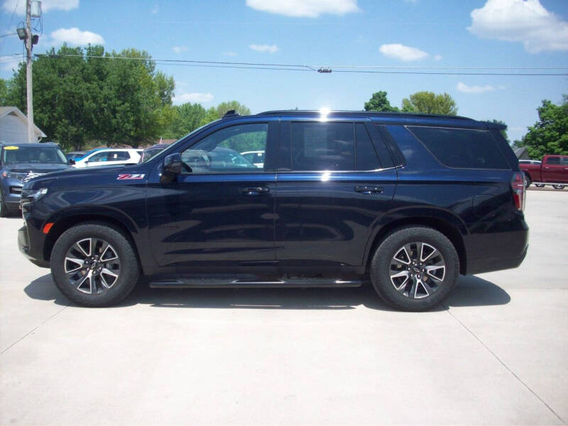 Used 2024 Chevrolet Tahoe Z71 with VIN 1GNSKPKD9RR198606 for sale in Kansas City