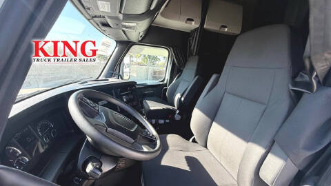 2024 Freightliner Cascadia