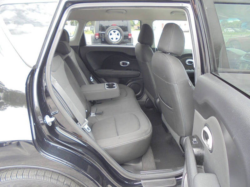 2017 Kia Soul +
