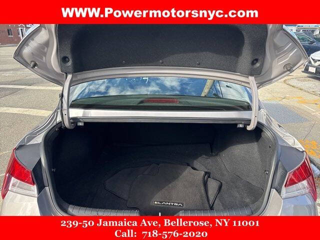 2023 Hyundai Elantra