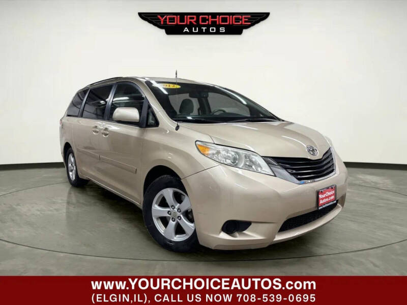2012 Toyota Sienna LE 8-Passenger